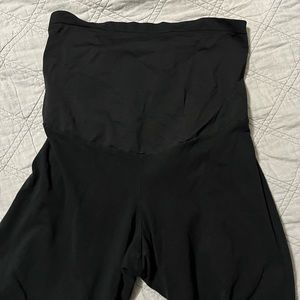 Motherhood Maternity black stretch leggings